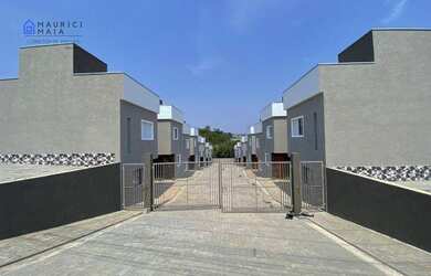 Imagem: A casa em condomínio possui 2 Dormitórios, 2 Banheiros, 1