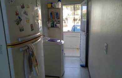 Imagem: O quarto está localizado em Cachoeira do Bom Jesus, Florianópolis