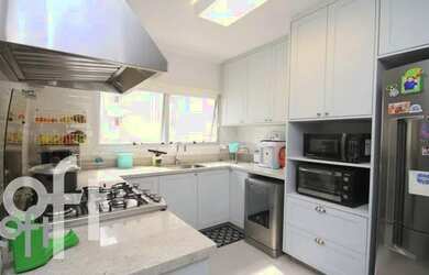 Imagem 8: Apartamento à venda em Aclimação com 154 m², 3 quartos, 3 suítes,...