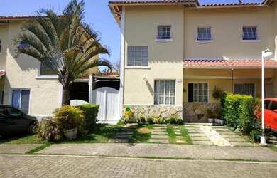 Imagem: A casa em condomínio possui 2 Dormitórios, 2 Banheiros, 2