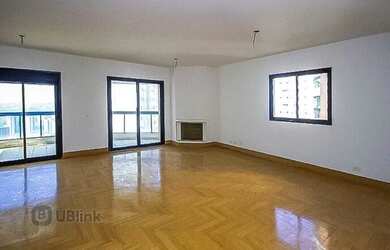 Imagem: O apartamento possui 3 Dormitórios, 5 Banheiros, 4 Vagas na