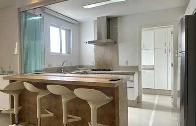 Imagem 6: Apartamento para venda tem 130 metros quadrados com 3 quartos em Centro - Balneário Cambor