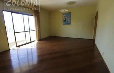 Imagem: O apartamento possui 3 Dormitórios, 2 Banheiros, 2 Vagas na