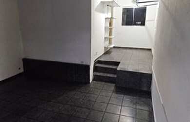 Imagem: A casa possui 1 Dormitório, 1 Banheiro, 50m² de Área e está