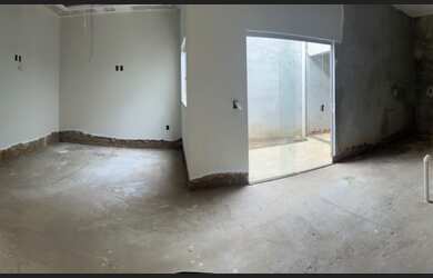 Imagem 3: Casa em fase de acabamento