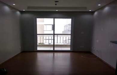 Imagem: O apartamento possui 3 Dormitórios, 1 Banheiro, 1 Vaga na garagem