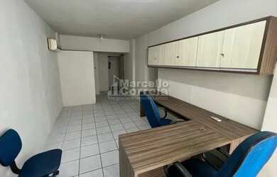 Imagem: O apartamento possui 3 Dormitórios, 2 Banheiros e 85m² de