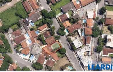 Imagem: O terreno possui 170m² de Área e está localizado em Guaiúba