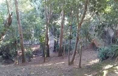 Imagem: A casa possui 3 Dormitórios, 3 Banheiros, 1 Vaga na garagem