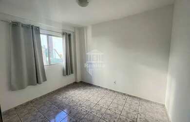 Imagem: O apartamento possui 1 Dormitório, 1 Banheiro, 50m² de Área