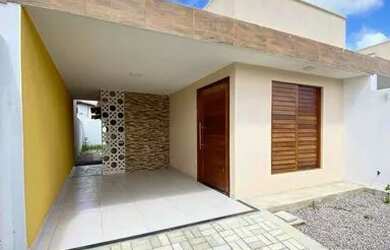 Imagem: A casa possui 2 Dormitórios, 1 Banheiro, 1 Vaga na garagem