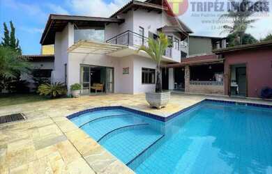 Imagem: A casa em condomínio possui 3 Dormitórios, 4 Banheiros, 4