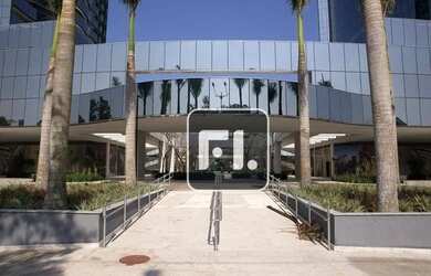 Imagem 1: Conjunto para alugar, 728m² por R$ 40.000/mês - Chácara Santo Antônio...