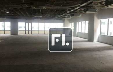 Imagem: O depósito possui 5 Vagas na garagem, 754m² de Área e está