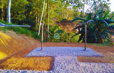 Imagem 3: Casa Aconchegante em Amplo Terreno com Vista para as Montanhas Paulo Lopes...