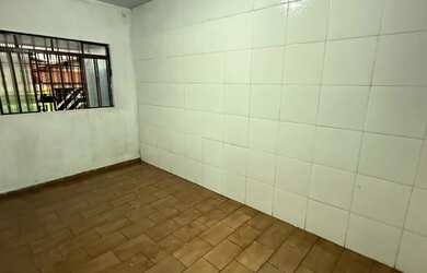 Imagem 4: Aluga se casa. Varanda, 1 Vaga na garageme2 Dormitórios