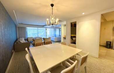 Imagem: O apartamento possui 4 Dormitórios, 5 Banheiros, 3 Vagas na