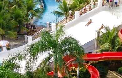 Imagem: O apartamento possui 1 Dormitório, Acomodam 5 pessoas e está