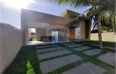 Imagem: A casa possui 3 Dormitórios, 4 Banheiros, 4 Vagas na garagem