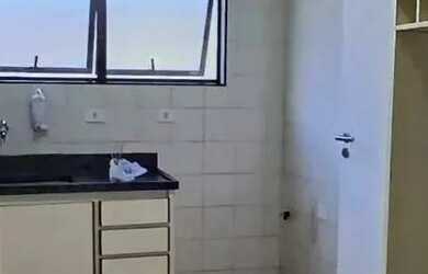 Imagem 5: Apartamento de dois dormitórios e dois banheiros com elevador e vaga...