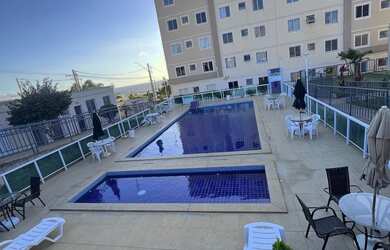 Imagem: O apartamento possui 2 Dormitórios, 1 Banheiro, 1 Vaga na garagem