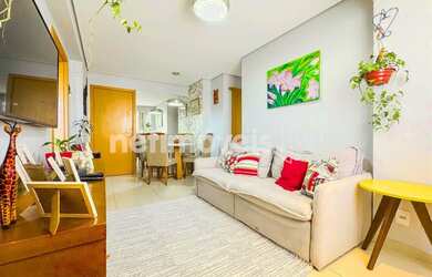 Imagem: O apartamento possui 2 Dormitórios, 2 Banheiros, 1 Vaga na