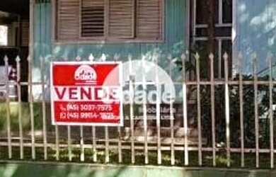 Imagem: O terreno possui 825m² de Área e está localizado em Centro