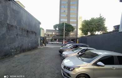 Imagem: O terreno possui 300m² de Área e está localizado em Centro