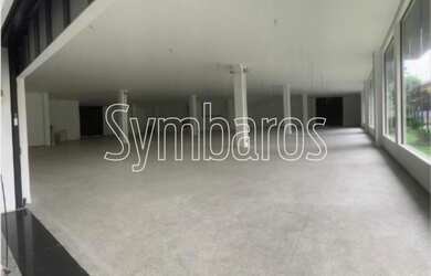 Imagem: O depósito possui 1.083m² de Área e está localizado em