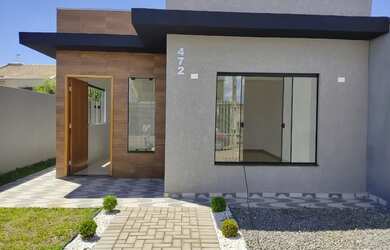 Imagem: A casa possui 2 Dormitórios, 4 Banheiros, 2 Vagas na garagem