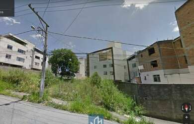 Imagem: O terreno possui 352m² de Área e está localizado em Bom
