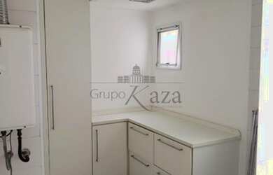 Imagem: O apartamento na cobertura possui 4 Dormitórios, 5 Banheiros