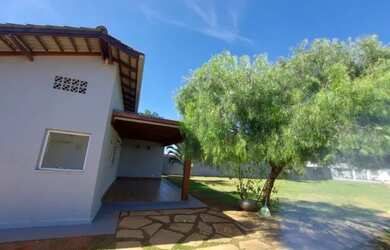 Imagem: A casa possui 2 Dormitórios, 1 Banheiro, 115m² de Área e