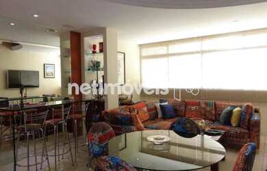 Imagem: O apartamento possui 4 Dormitórios, 3 Banheiros, 2 Vagas na