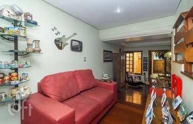 Imagem 2: Casa à venda Rua Fagundes Varela, Santo Antônio - Porto Alegre