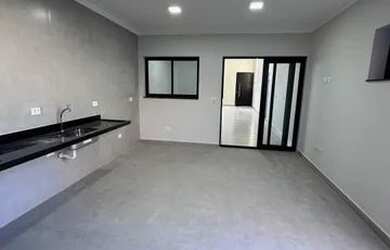 Imagem: A casa em condomínio possui 3 Dormitórios, 3 Banheiros, 4