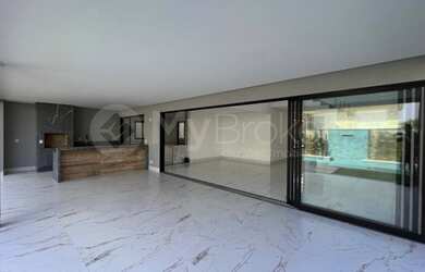 Imagem 6: Casa de condomínio sobrado para venda possui 382 metros quadrados com...