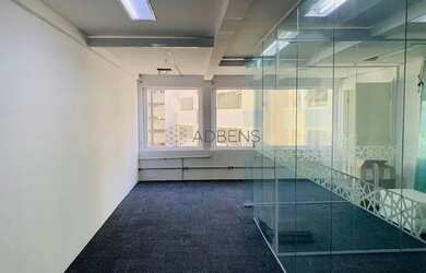 Imagem: O depósito possui 47m² de Área e está localizado em Bairro