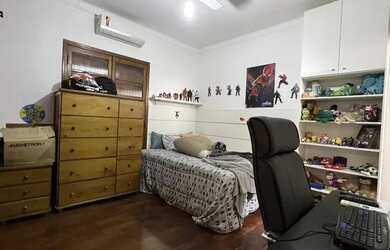 Imagem 5: Casa a venda. Piscina, Churrasqueira, 120m² de Áreae5 Vagas na garagem