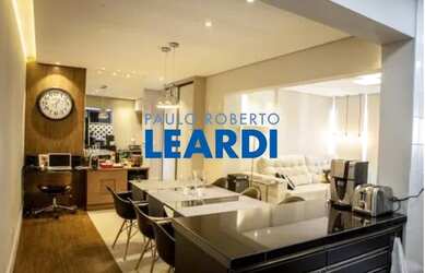 Imagem: O apartamento possui 2 Dormitórios, 2 Banheiros, 2 Vagas na