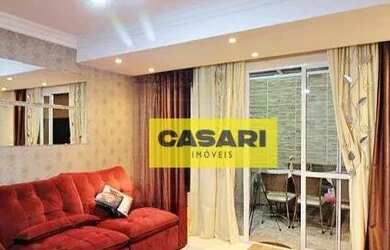 Imagem: A casa possui 3 Dormitórios, 1 Banheiro, 3 Vagas na garagem