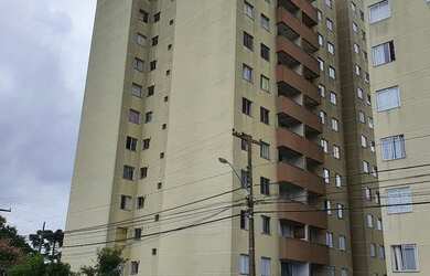 Imagem: O quarto possui Imóvel novo e está localizado em Novo Mundo