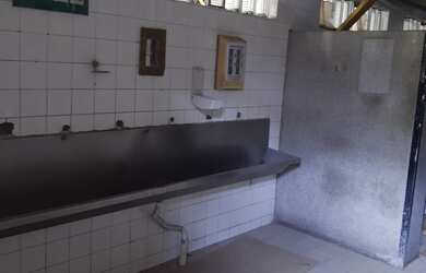 Imagem 11: Galpão/Depósito/Armazém para aluguel e venda possui 820 metros quadrados