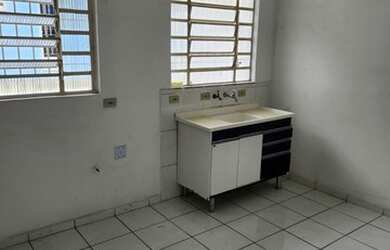 Imagem: O apartamento possui 1 Dormitório, 1 Banheiro e 45m² de Área