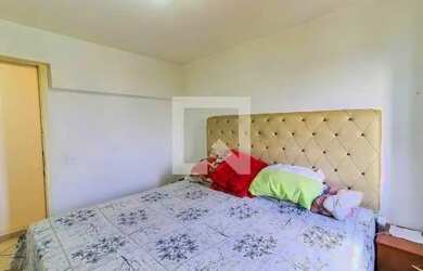 Imagem: A casa possui 3 Dormitórios, 2 Banheiros, 1 Vaga na garagem