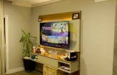 Imagem: A casa em condomínio possui 2 Dormitórios, 3 Banheiros, 2