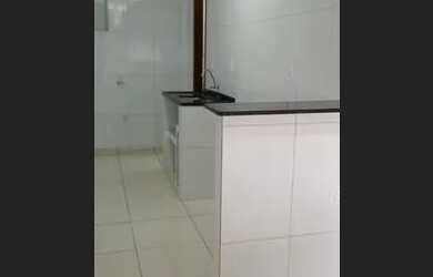 Imagem: A casa possui 1 Dormitório, 1 Banheiro e está localizado