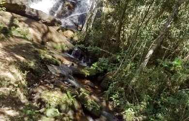 Imagem: O terreno possui 600m² de Área e está localizado em Centro