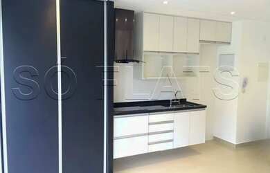 Imagem: O apartamento possui 1 Dormitório, 1 Banheiro, 1 Vaga na garagem