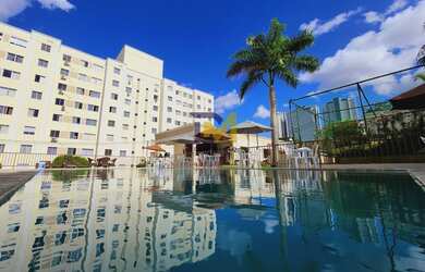 Imagem: O apartamento possui 2 Dormitórios, 1 Banheiro, 1 Vaga na garagem